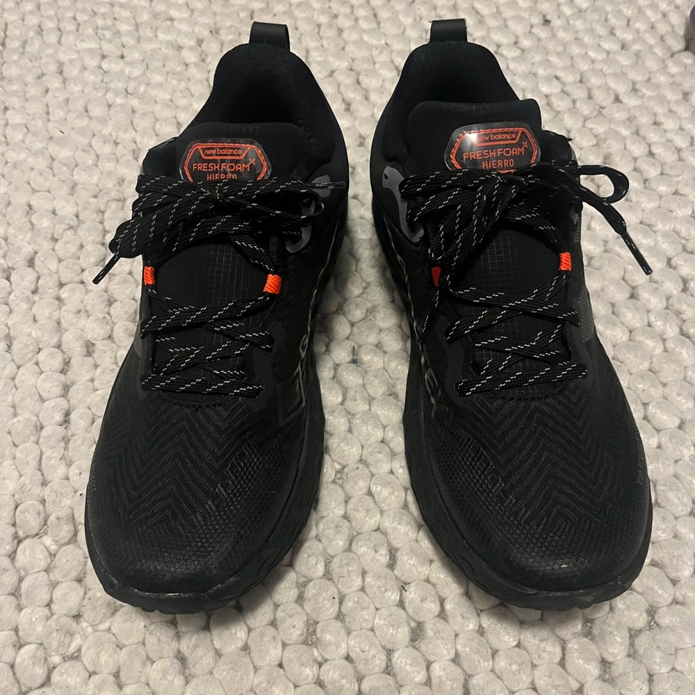New Balance Hierro gortex mens size 10 worn once